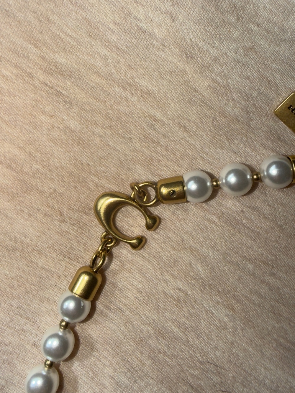 Coach Pearl " C " Bag Charm Strap - Picture 3 of 3
